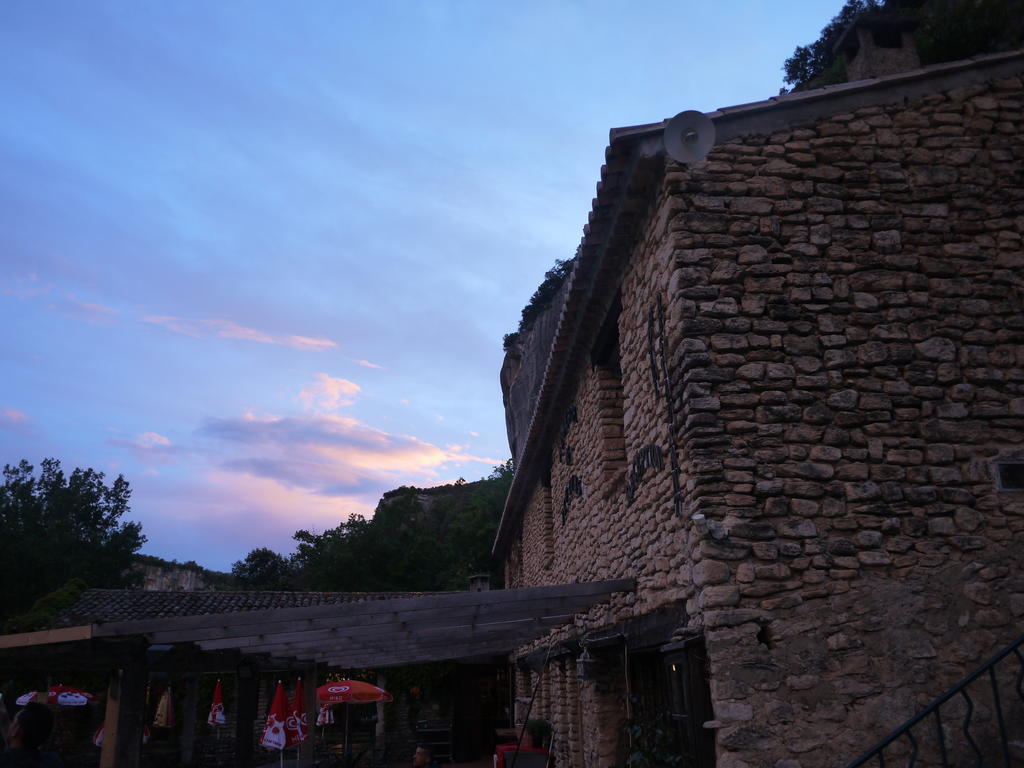 Auberge Des Seguins Buoux ภายนอก รูปภาพ
